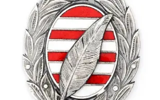 Felsőfokú végzettséget tanúsító jelvény ezüst Polgári 1